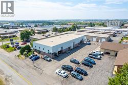 230 PRITCHARD Road  Hamilton, ON L8W 3P7