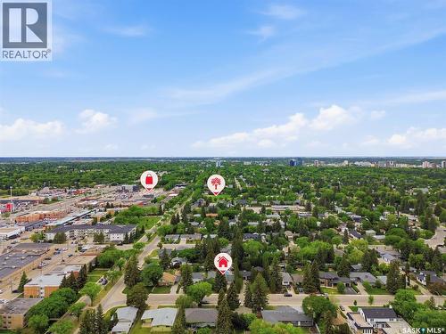 516 Lake Crescent, Saskatoon, SK 