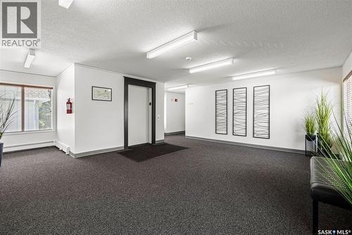 329 960 Assiniboine Avenue, Regina, SK 