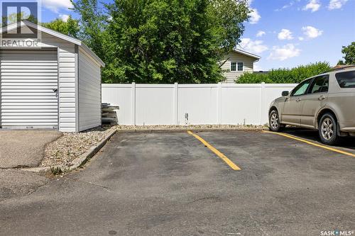 329 960 Assiniboine Avenue, Regina, SK 