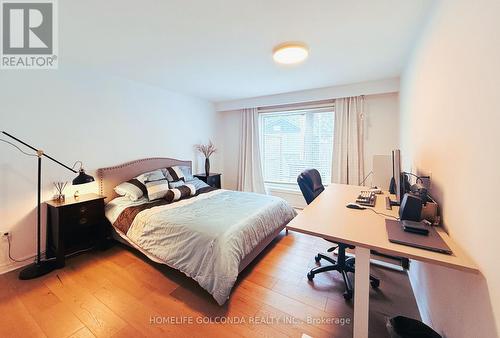 54 Senator Reesor'S Drive, Markham, ON - Indoor Photo Showing Bedroom