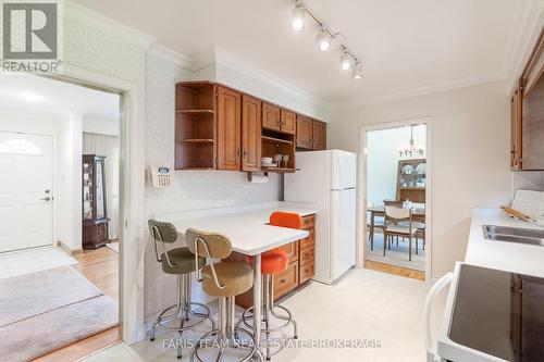 37 Downsview Drive, Barrie, ON 
