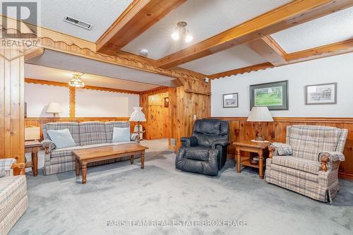 37 Downsview Drive, Barrie, ON 
