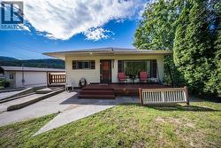 1200 Falls Road Fruitvale, BC V0G 1P0