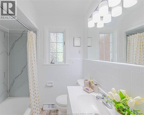3365 Curry Avenue, Windsor, ON 