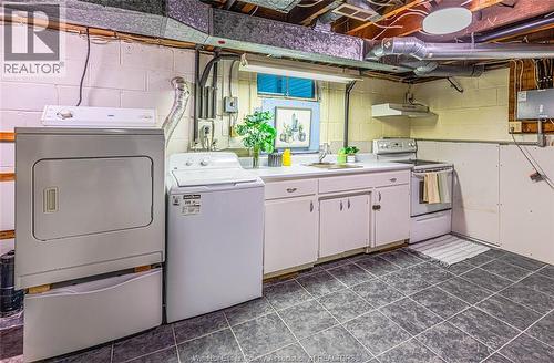 3365 Curry Avenue, Windsor, ON 