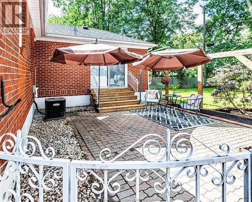 3365 Curry Avenue, Windsor, ON 