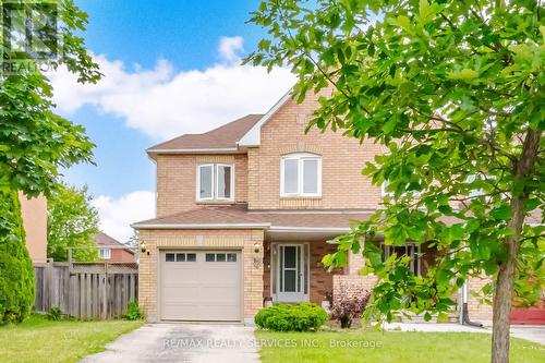 82 MUIRLAND CRESCENT  Brampton, ON L6X 4P3