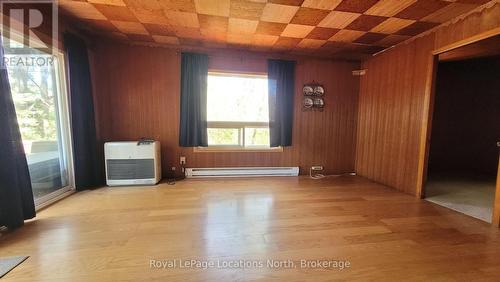 25 Balmoral Avenue, Tiny, ON 