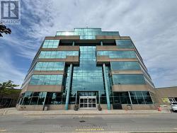 205A - 2800 SKYMARK AVENUE  Mississauga, ON L4W 5A6