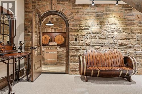 5550 Twelve Mile Trail, Burlington, ON - Indoor Photo Showing Other Room