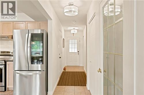 119 Rossmore Court, London, ON - Indoor Photo Showing Kitchen