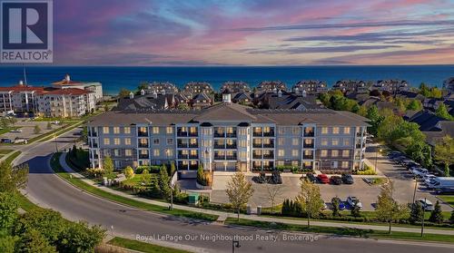 312 - 65 SHIPWAY AVENUE  Clarington (Newcastle), ON L1B 0B7