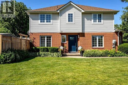 37 WALKER Court  Grimsby, ON L3M 5J5