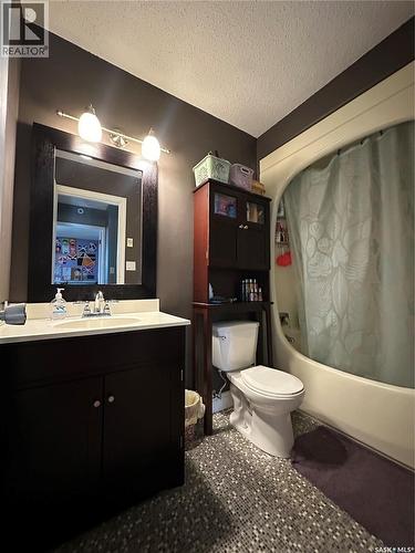 52 Windfield Place, Yorkton, SK 