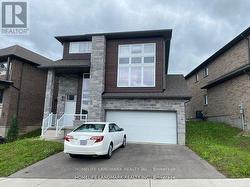 561 MAYAPPLE STREET Waterloo, ON N2V 2E3