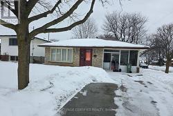 2 RIDEAU CRESCENT  Hamilton, ON L8T 2S9