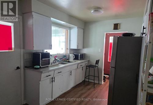 2 Rideau Crescent, Hamilton, ON 