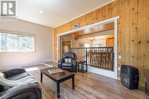 1226 Baseline Road, Gravenhurst, ON 