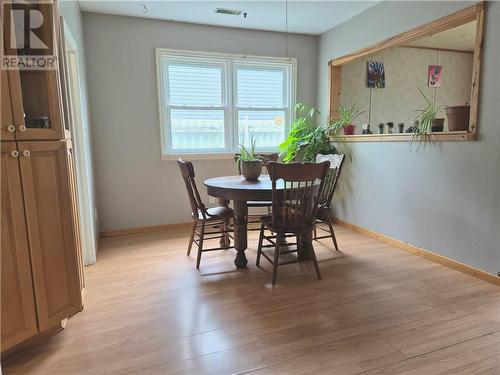 98 William, Chelmsford, ON 