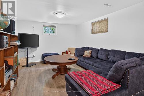 1379 Tyneburn Crescent, Mississauga, ON 