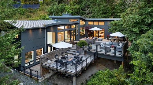977 Grandview St, Duncan, BC 