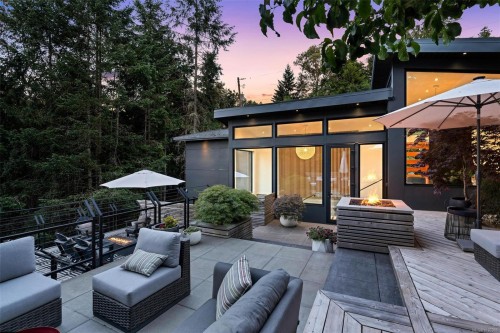 977 Grandview St, Duncan, BC 