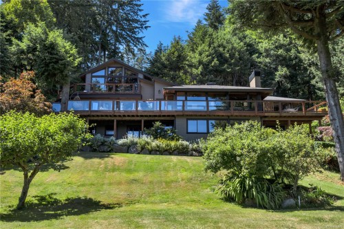 1370 Ivor Rd, Nanaimo, BC 