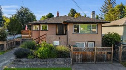 1650 Chandler Ave Victoria, BC V8S 1N6