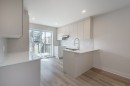 Coin-repas - 132 Rue Marie-Victoire-Dumouchel, Otterburn Park, QC 