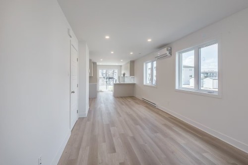 Salle à manger - 132 Rue Marie-Victoire-Dumouchel, Otterburn Park, QC 
