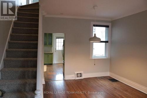35 Ivy Crescent, Ottawa, ON 