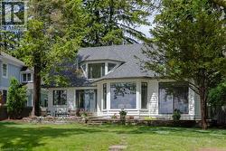 21 SECOND Street Oakville, ON L6J 3T1