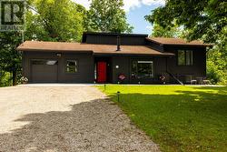 6779 ROGER STEVENS DRIVE Montague, ON K7A 4S6