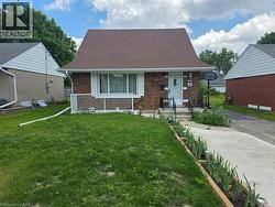 22 MONTROSE Avenue Kitchener, ON N2M 1Y2
