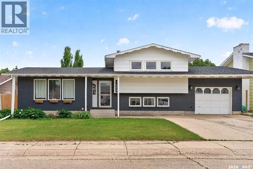 1266 Maybery CRESCENT  Moose Jaw, SK S6H 7B4