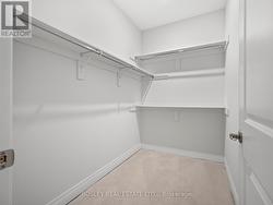 Walk-in closet - 