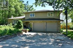 69 FREDERICK DRIVE Wasaga Beach, ON L9Z 1P9