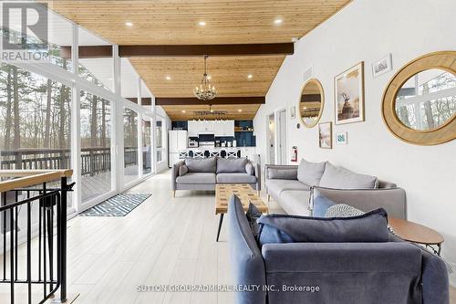 28 Timcourt Drive, Tiny, ON 