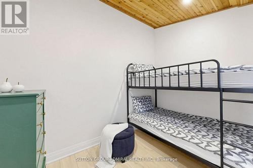 28 Timcourt Drive, Tiny, ON 