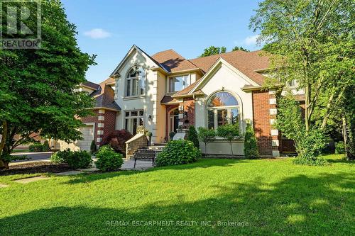 1111 CROFTON WAY  Burlington, ON L7P 4X1