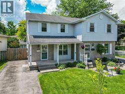 6479 MALIBU Drive Niagara Falls, ON L2H 2W4