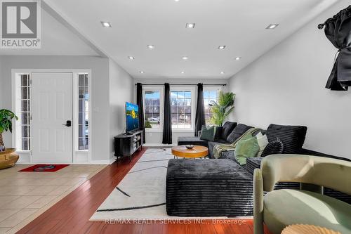 7009 Kalar Road, Niagara Falls, ON 