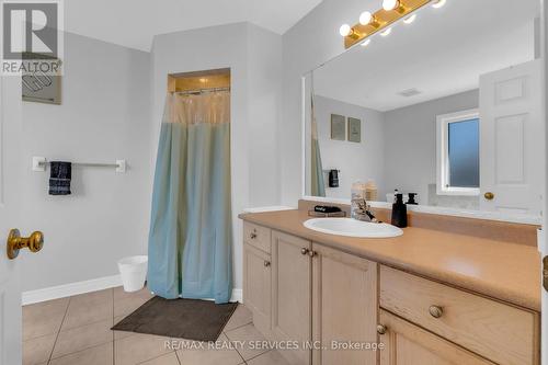7009 Kalar Road, Niagara Falls, ON 