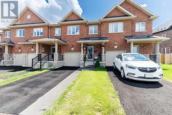 37 SUNSET WAY Thorold, ON L2V 0C7