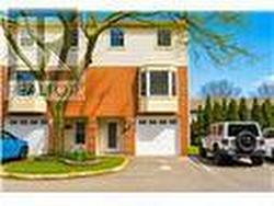 12 - 130 LIVINGSTON AVENUE Grimsby, ON L3M 4W5