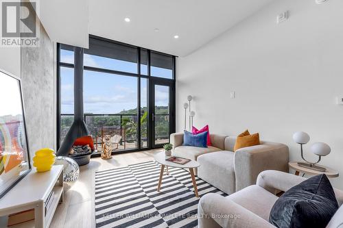 STUNNING PRIVATE END UNIT: EAST FACING VIEW - 809 - 24 Augusta Street, Hamilton, ON 