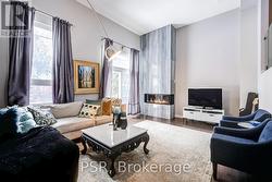 22 - 50 VERNE CRESCENT Toronto, ON M1B 2Z1