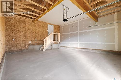 934 Yuel Bend, Saskatoon, SK - Indoor Photo Showing Garage