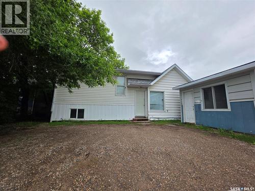 838 1St Street, Estevan, SK 